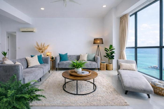 High Floor Seaview 2BR suites with Pool Sauna & Bathtub Near Gurney George Town Jazz Suites 253A