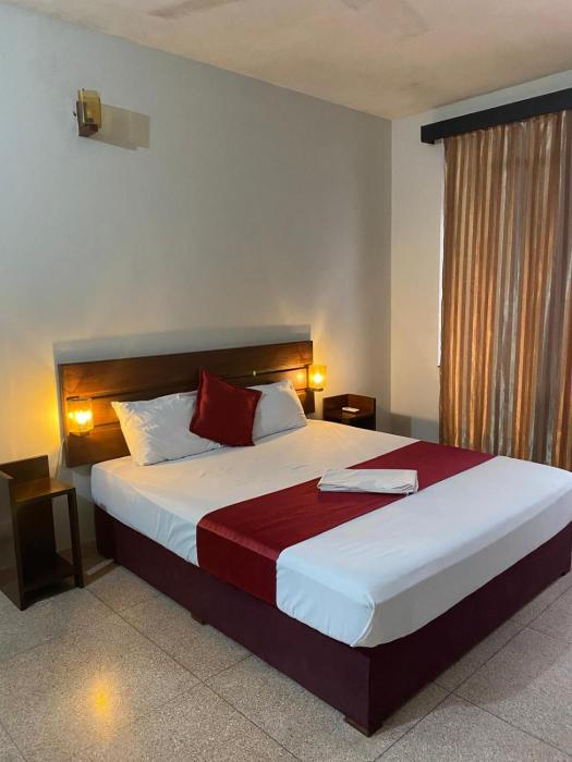 MercuryFM 103 Guest House - Colombo 3