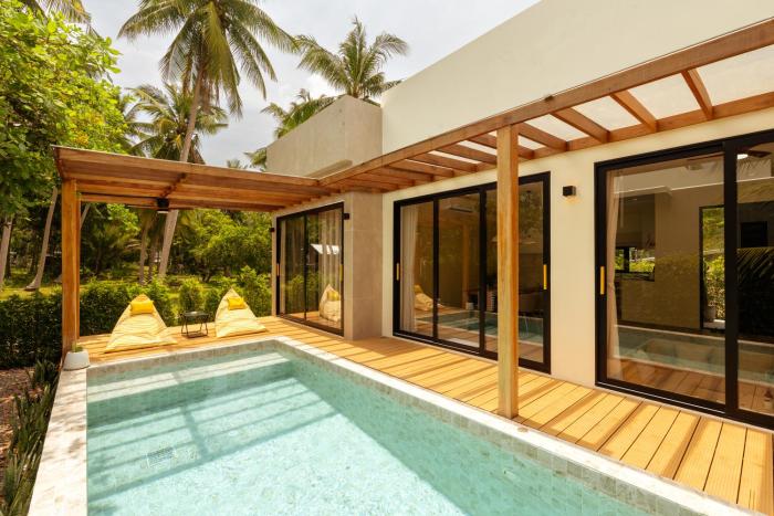 Casa Celesta - New Private Saltwater Pool Villa