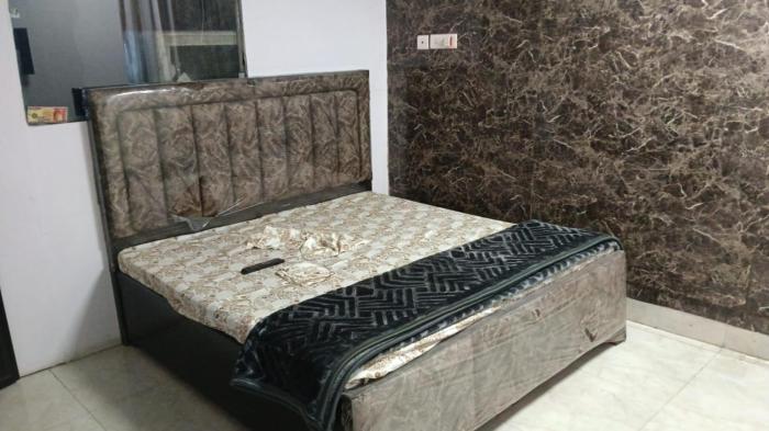 Happy homes 3 BHK Laxmi Nagar