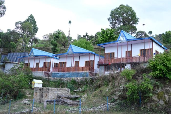 WEL COME TO GREEN VALLEY Stay