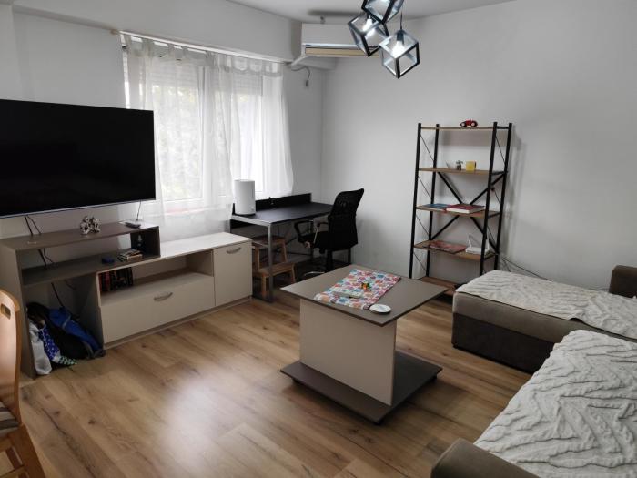 Hrom Home