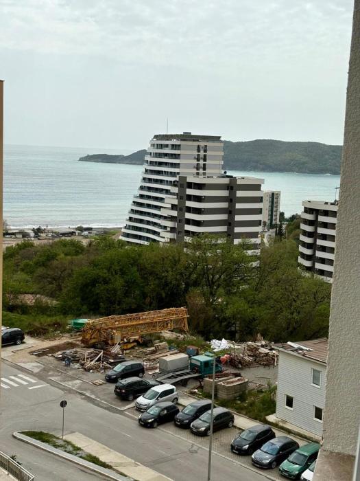 New apartment in Becici