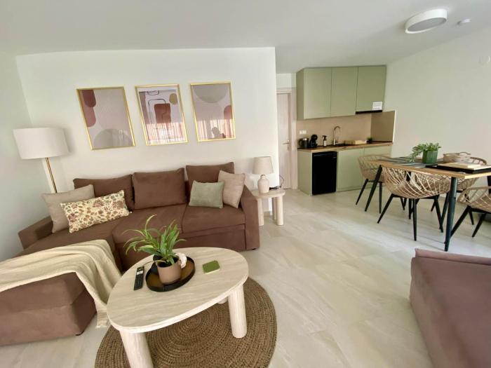 Nikols central suite 2