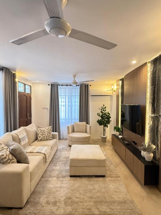 Aggiestays -2BR Standalone House Kijitonyama