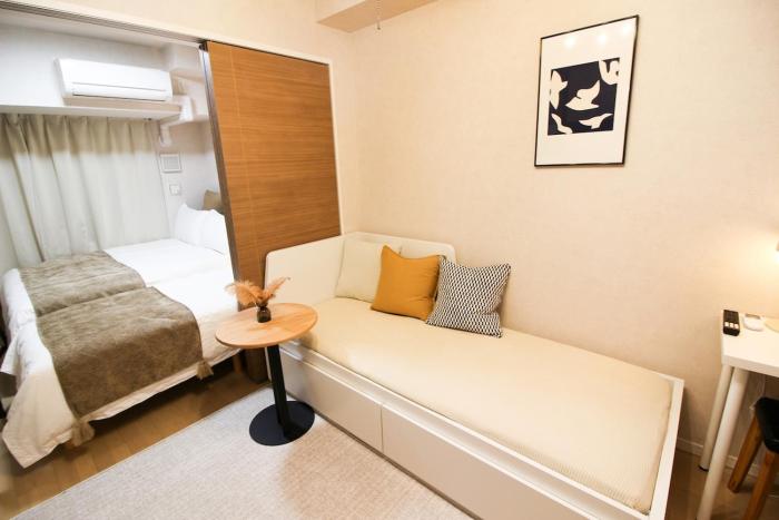 Nippombashi Subway Station 1 min Upscale apartment with elevator