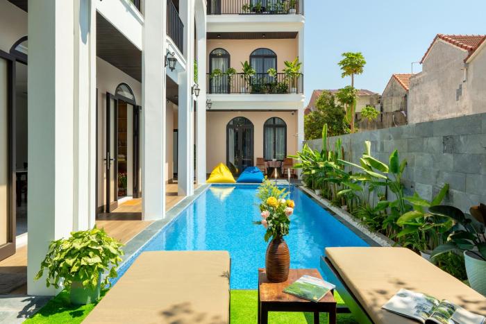 House by the sea Hoi An Villa