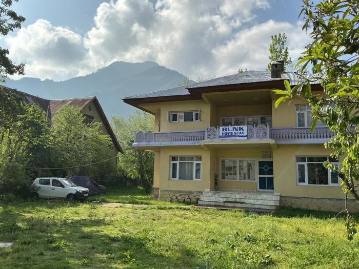 Bunk Home stay