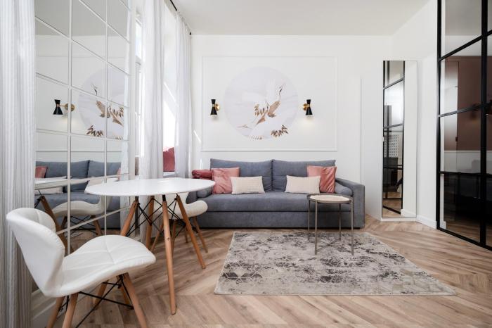 Kilińskiego Downtown Chic Apartment by BookingHost