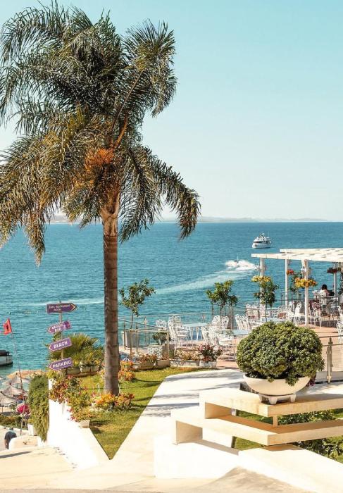 Saranda Beach Apartments 1 Min Walk to Beach