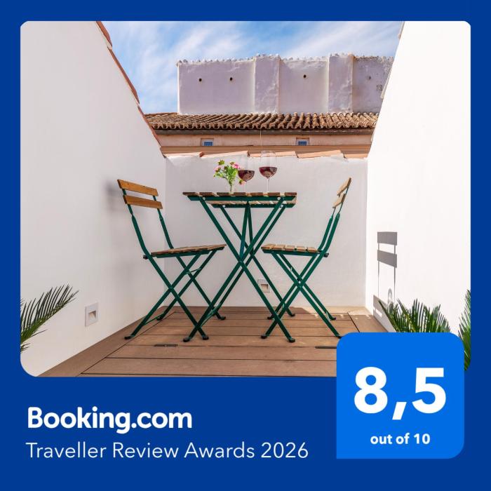 Living4Malaga Suite Flamingo Apartment