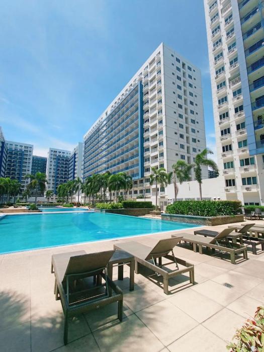 Sea Residences MOA Staycation at Pasay by R&D