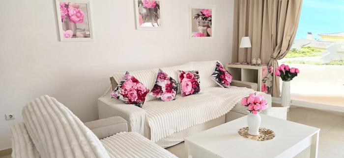 Golf Paradise Seaflowers 2bedrooms Miraflores Riviera
