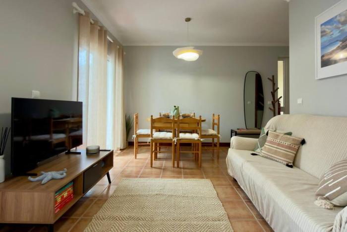 Casa da Rosa by Mth
