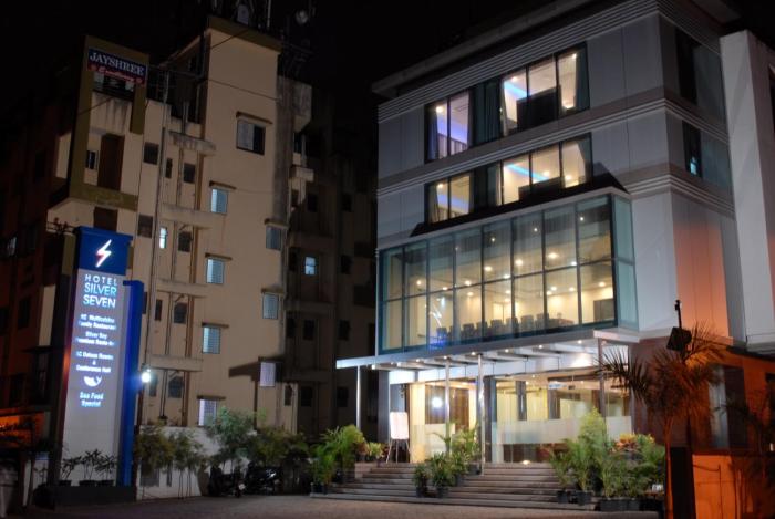 Hotel Silver Seven