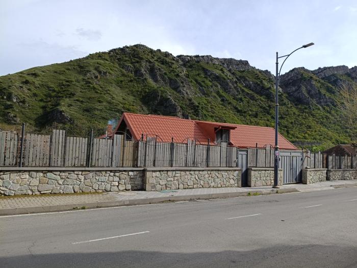 Agmashenebeli house 3