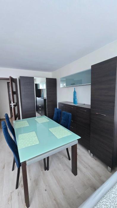 Easy Stay Spacious Apartment 3 Rooms