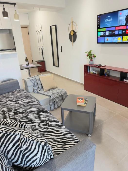 Faliro Designer Studio - 5 min walk to the beach