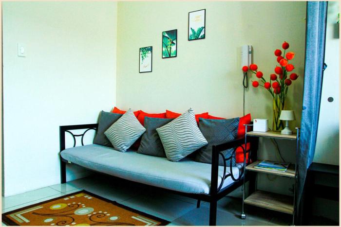 Breeze Lower Penthouse