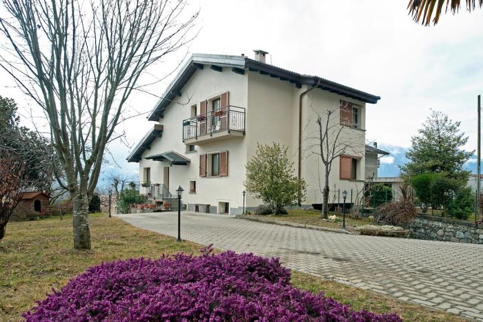 Edelweiss - Casa vacanze tra le vette valtellinesi