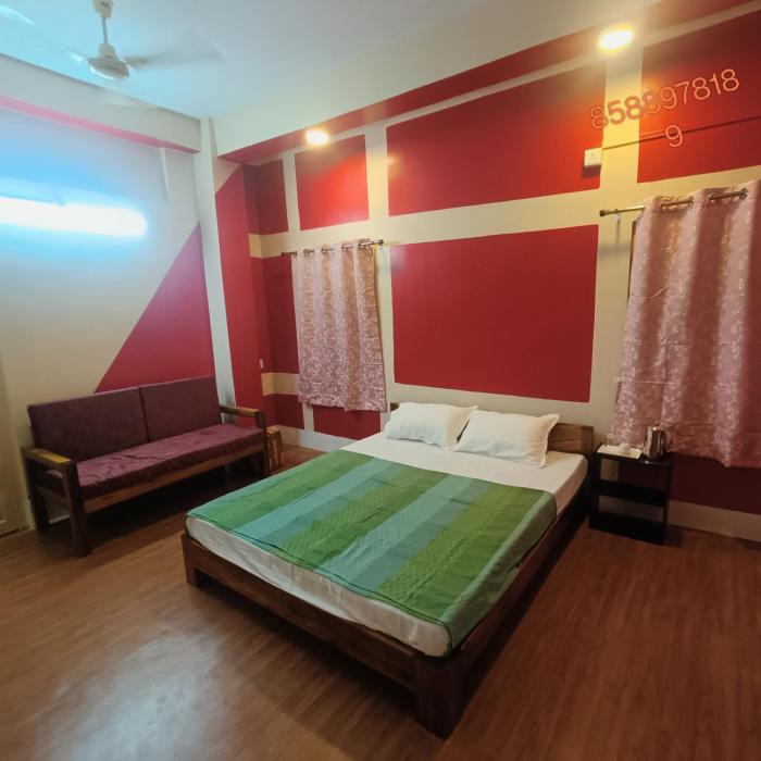 Zaku-a-guwahati homestay AC extra 300