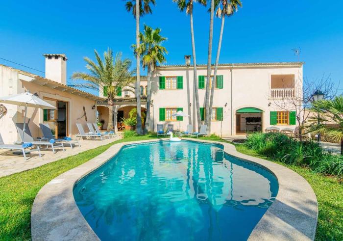 Vernissa, espectacular villa con piscina
