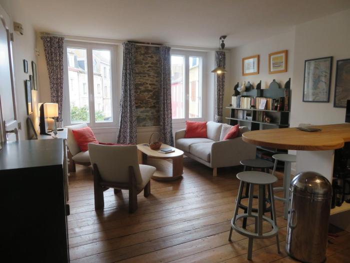 Charmant appartement au cœur de Le Palais, proche commerces et plage - FR-1-418-268