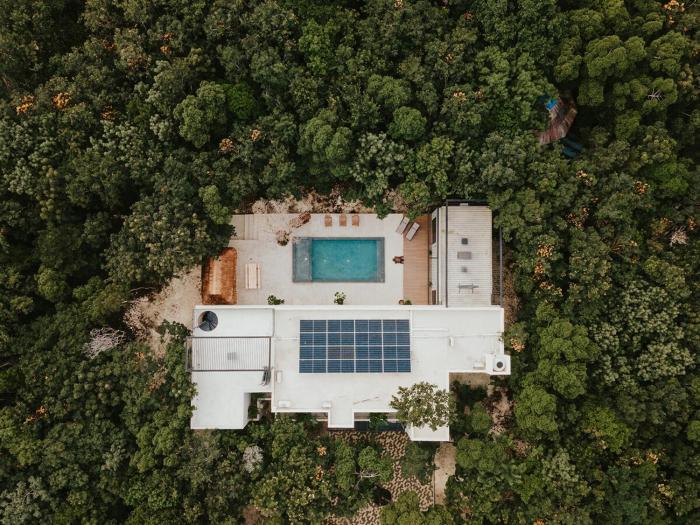 Jungle Retreat with Master Suites