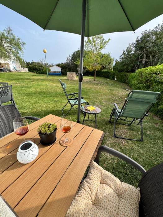 Casa Gatu Verdi-Garden Apartment with Pool