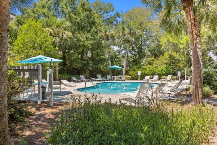 Xanadu Retreat - Near Coligny