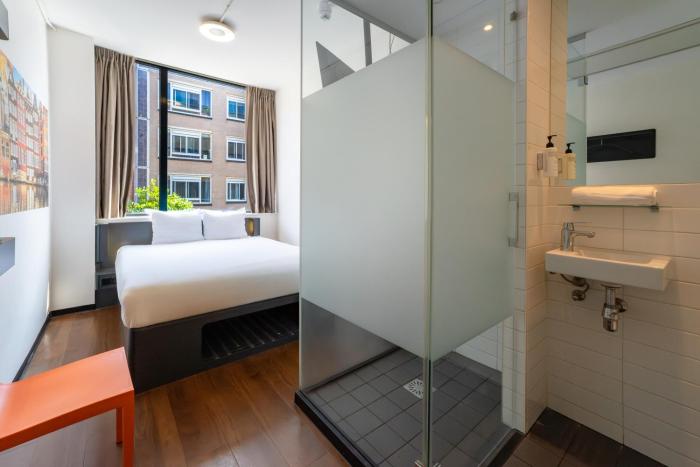 easyHotel Amsterdam City Centre South