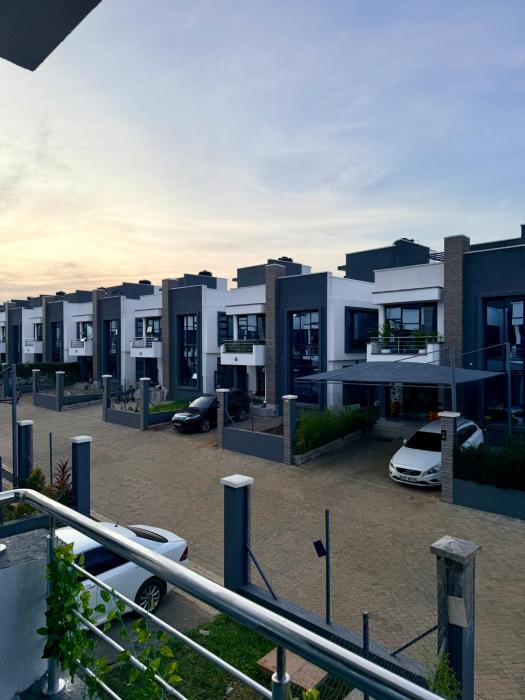 Easternville 4 bedroom Maisonette