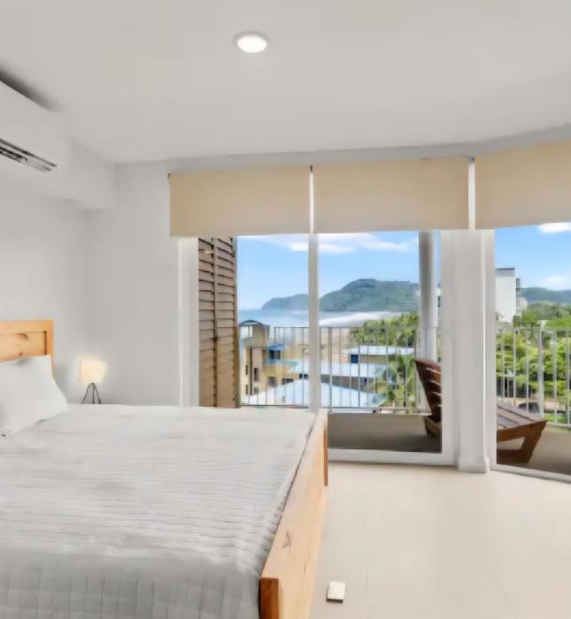 Pacific Point 807- Oceanfront Studio -Rooftop 360- Sunset and Beach Views