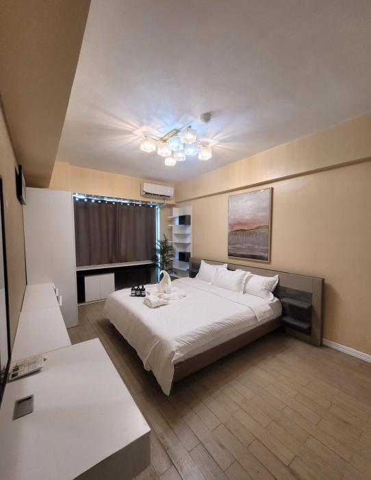 3Bedroom Suite Le Grand Eastwood Quezon City