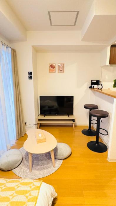 Convenient Stay with Easy Access to USJ in 8 Minutes and Umeda in 4 Minutes, Supermarket Nearby801