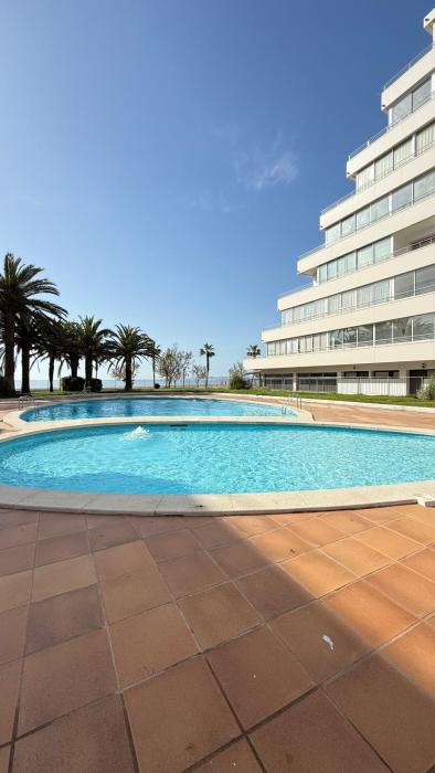 Apartamento en primera línea de playa Holiday Center