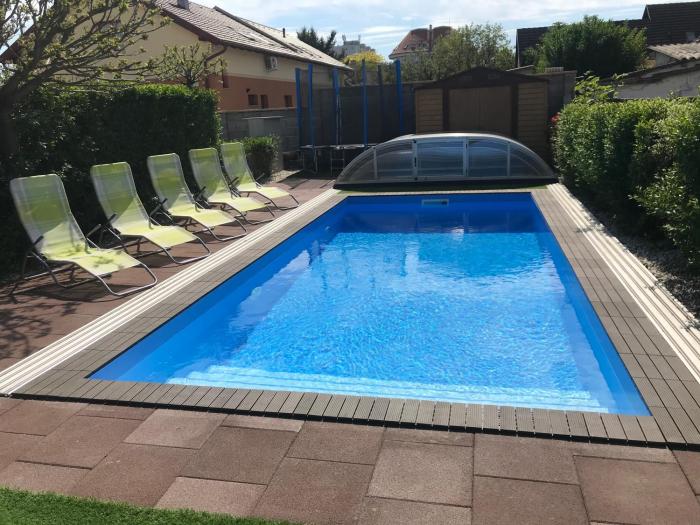 Aqua Apartmanház