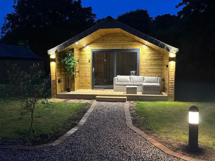 Riverside Retreats - Bella Parking & Sleeps 4