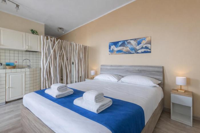 Panoramic Loft in Milan with Balcony - AC & WiFi