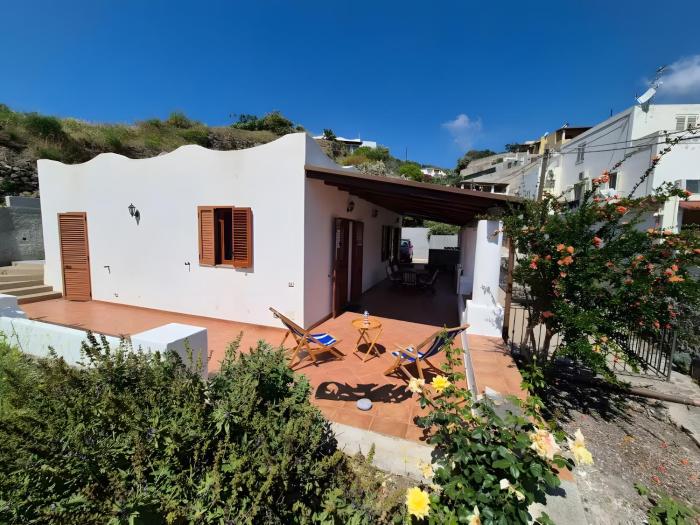 Casa Gialla - Aeolian Apartament