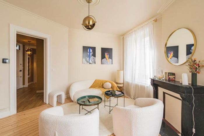 Appartement terrasse vue cathédrale centre ville