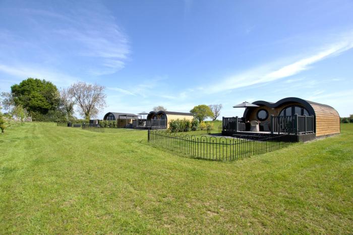 Hollins Farm - Dog Friendly, Self Catering Holiday Lodges