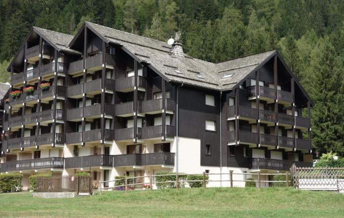 Appartement confortable à Chamonix-Mont-Blanc avec balcon