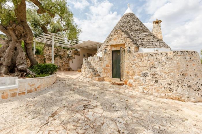 Trullo di Charme with pool, coastal Ostuni