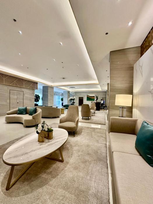 Fame Residences 1BR Condo Smart TV with Netflix