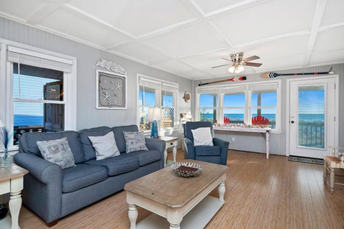 Sandy Dunes by Oak Island Accommodations