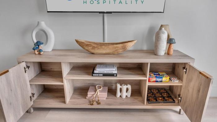 #309 Strong WiFi- Free Parking Spot-Full Kitchen