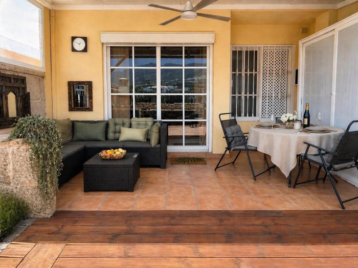 Arcoiris 2 Bedroom Duplex With Patio