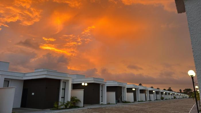 Casa de Condomínio em Barrerinhas