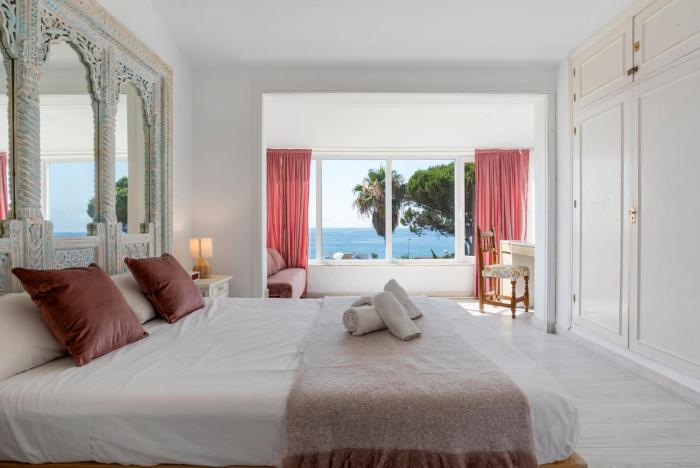 Torrenueva: Sea Views Garden Andalusian Charm